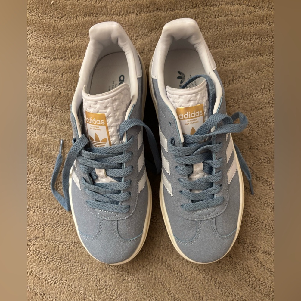 Adidas platform gazelle 
Size 6 
Never worn 
Brand new